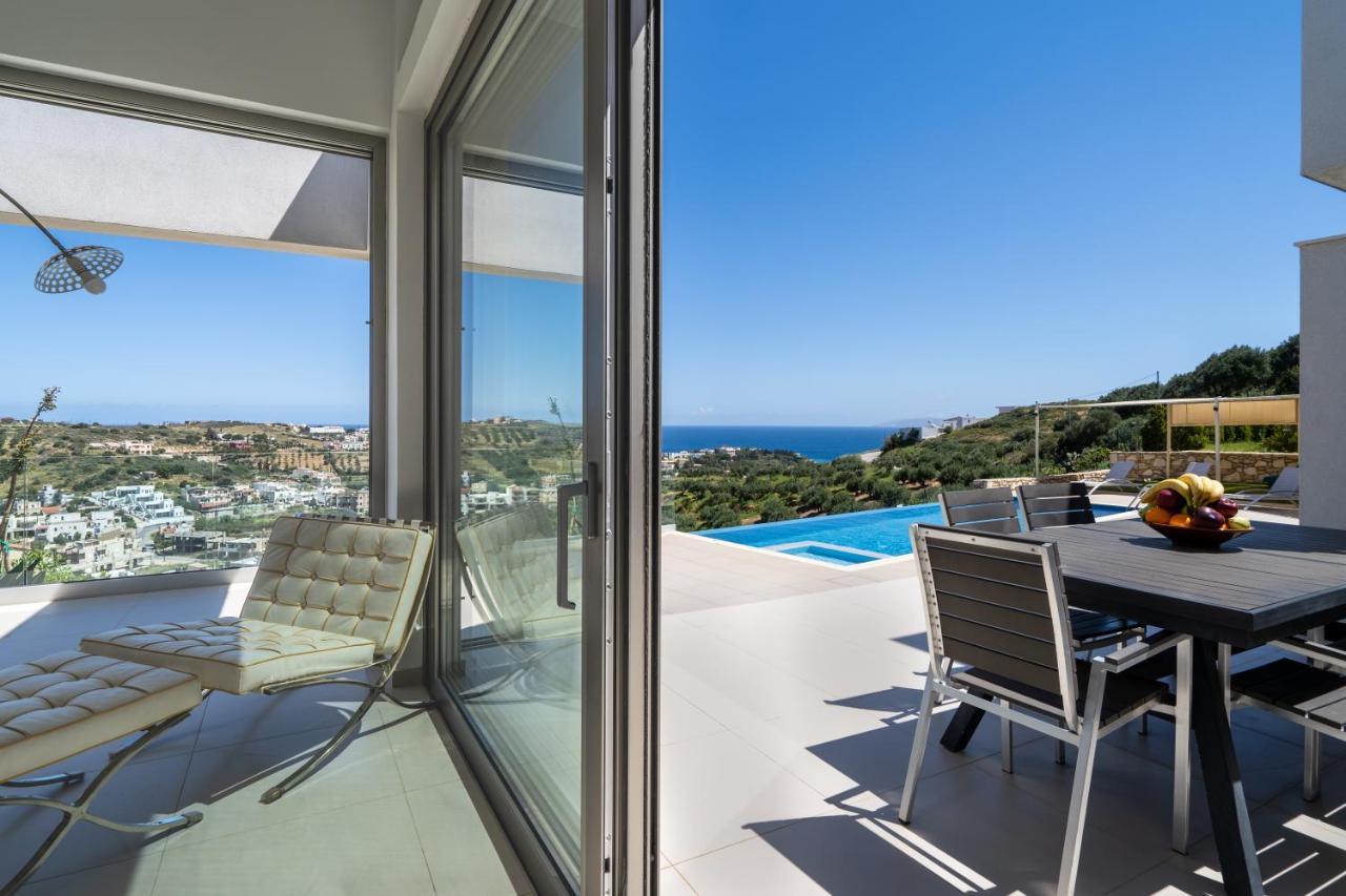 Sea View Villas Айя-Пелагія Екстер'єр фото